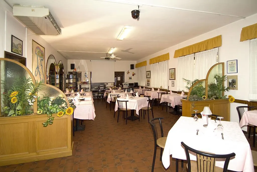 Prázdninový areál Camping Hotel Au Lac De Como Sorico
