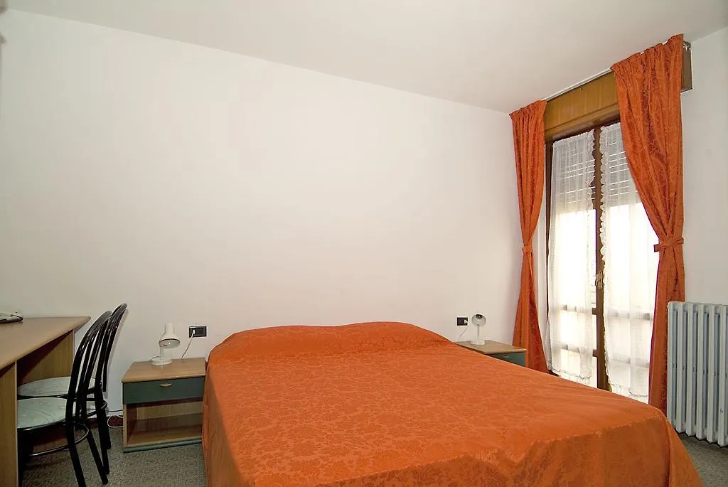 Camping Hotel Au Lac De Como Sorico
