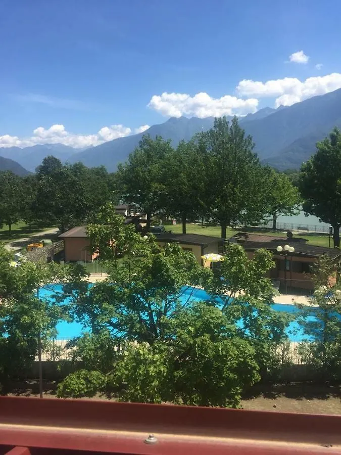 Kompleks wypoczynkowy Camping Hotel Au Lac De Como Sorico Włochy