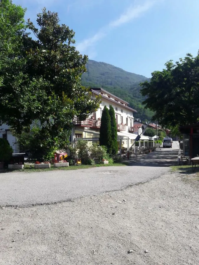 Kompleks wypoczynkowy Camping Hotel Au Lac De Como Sorico